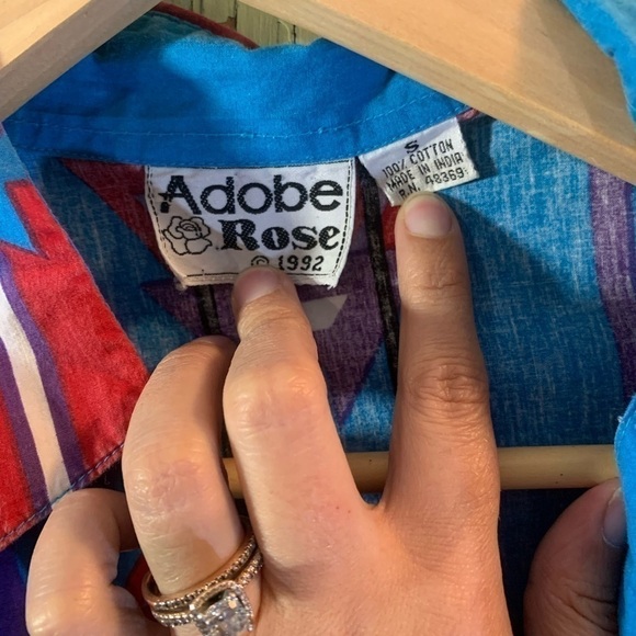 Vintage Adobe Rose 1992 Women’s Southwestern Aztec Print Long Sleeve Button Down - Picture 2 of 7